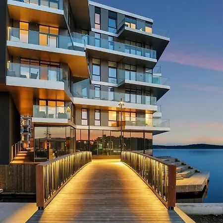 公寓 In A Modern Area Right By The Sea!
