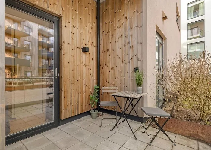 Apartment In A Modern Area Right By The Sea! *